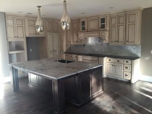 Benefits of Choosing Custom Cabinets for Your New Kitchen